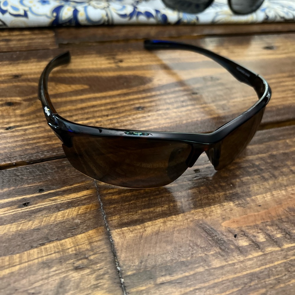 STORM Sleek Black Sports Sunglasses GUC